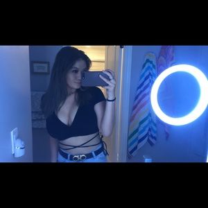 Meet your Posher, Joyce